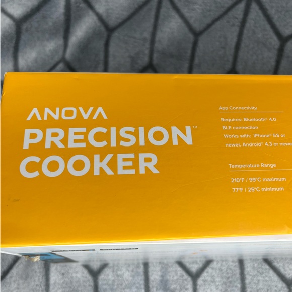 Anova Culinary Sous Vide Precision Cooker B1 - Picture 2 of 9